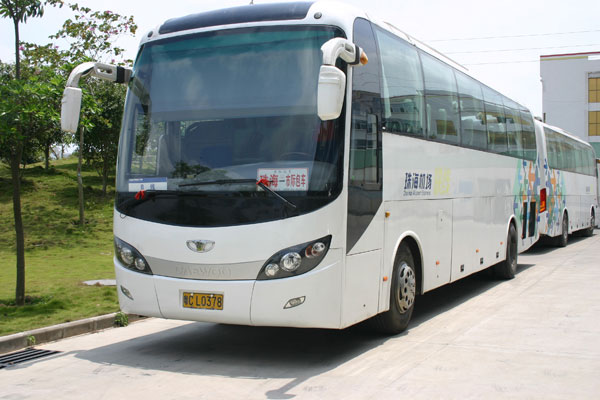 對于通勤的思考，員工通勤什么方式最好？（通勤班車租賃