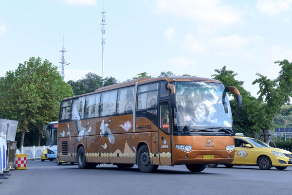 （深圳租大巴車）選用大巴租車應考慮哪些問題？